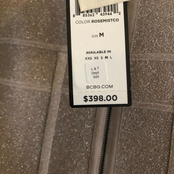 Dress - Picture 3 of 3